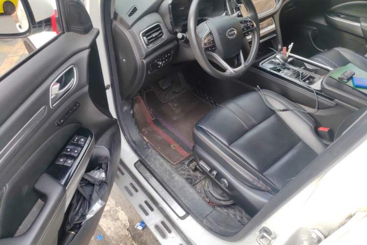 Used GAC Trumpchi GS8 2020 390T Two-Wheel Drive Luxury Smart Connectivity Version (7 Seats) Driver Seat