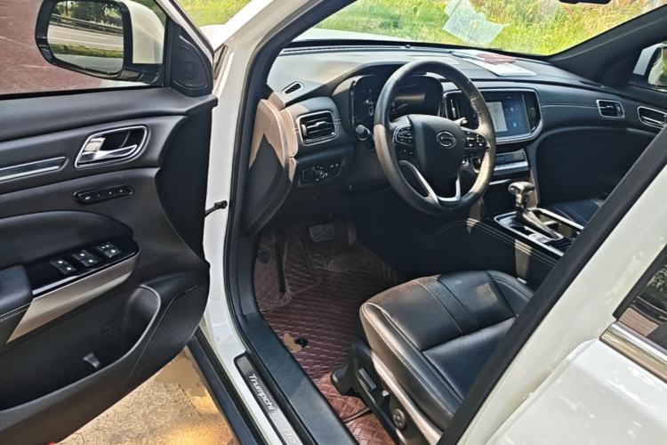 Used GAC Trumpchi GS8 2020 GS8S 390T Two-Wheel Drive Luxury Smart Connectivity Version Driver Seat