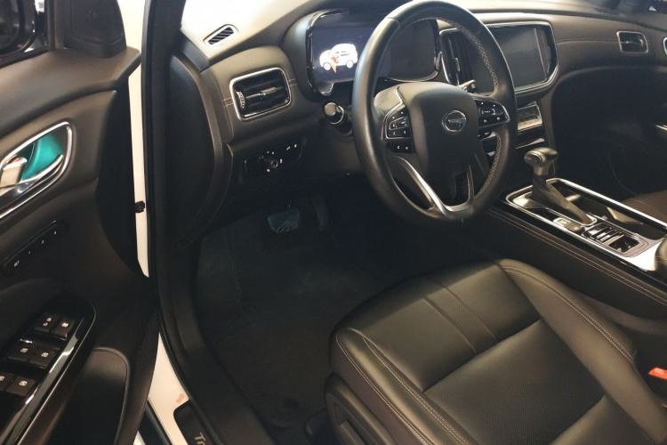 Used GAC Trumpchi GS8 2020 GS8S 390T Two-Wheel Drive Luxury Smart Connectivity Version Driver Seat
