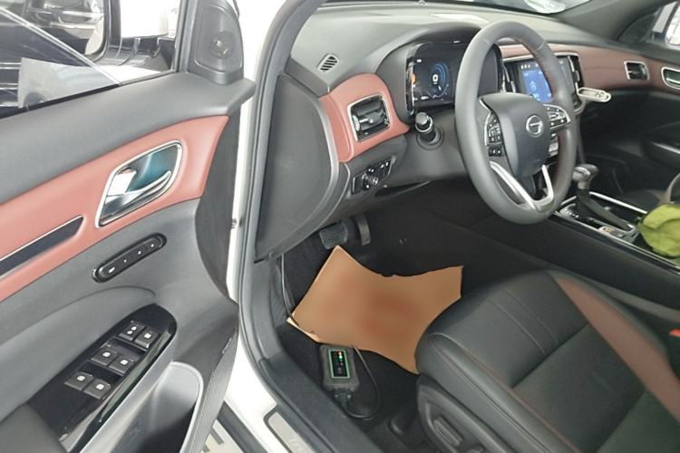 Used GAC Trumpchi GS8 2020 GS8S 390T Two-Wheel Drive Luxury Smart Connectivity Version Driver Seat