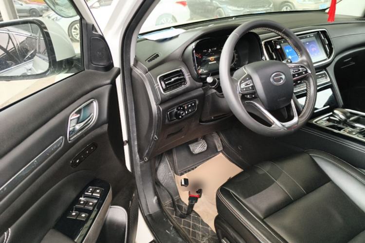 Used GAC Trumpchi GS8 2020 390T Two-Wheel Drive Luxury Smart Connectivity Version (7 Seats) Driver Seat