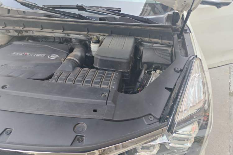 Used GAC Trumpchi GS8 2020 390T Two-Wheel Drive Luxury Smart Connectivity Version (7 Seats) Engine Bay Left