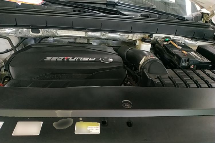 Used GAC Trumpchi GS8 2020 GS8S 390T Two-Wheel Drive Luxury Smart Connectivity Version Engine Bay