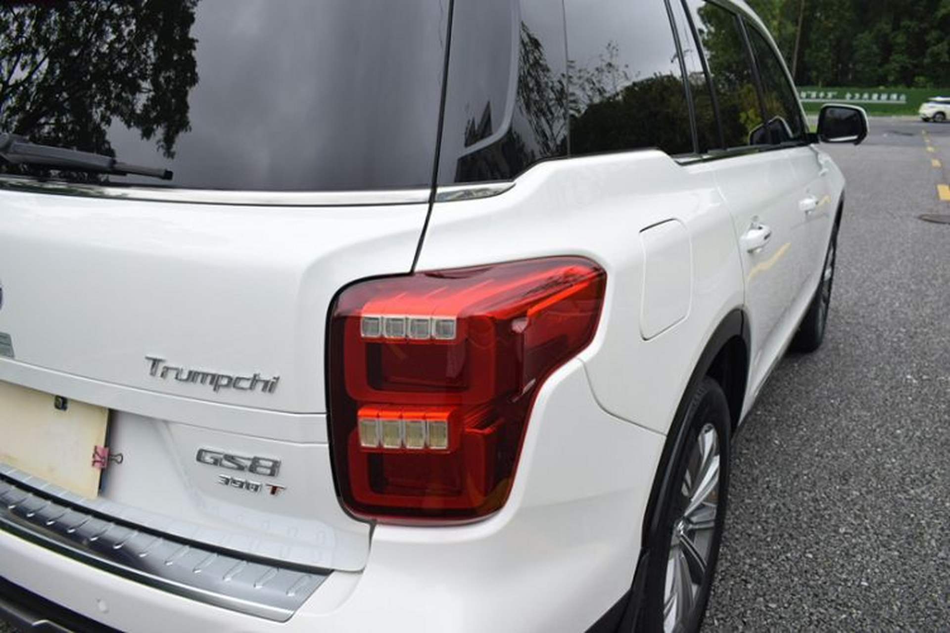 Used GAC Trumpchi GS8 2020 390T Two-Wheel Drive Luxury Smart Connectivity Version (7 Seats) Exterior 6