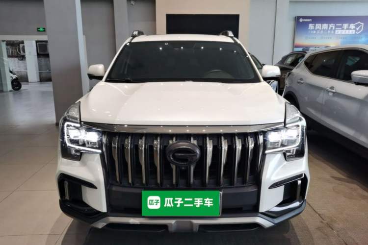 Used GAC Trumpchi GS8 2020 GS8S 390T Two-Wheel Drive Luxury Smart Connectivity Version Front