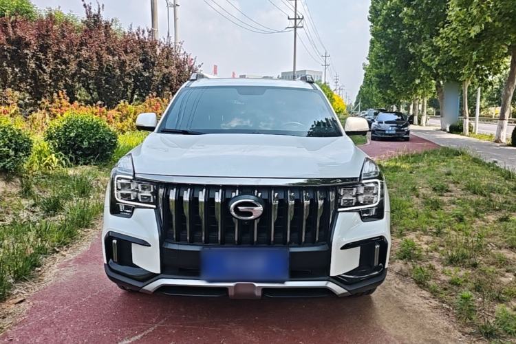 Used GAC Trumpchi GS8 2020 GS8S 390T Two-Wheel Drive Luxury Smart Connectivity Version Front