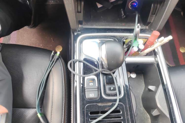 Used GAC Trumpchi GS8 2020 390T Two-Wheel Drive Luxury Smart Connectivity Version (7 Seats) Gear Lever