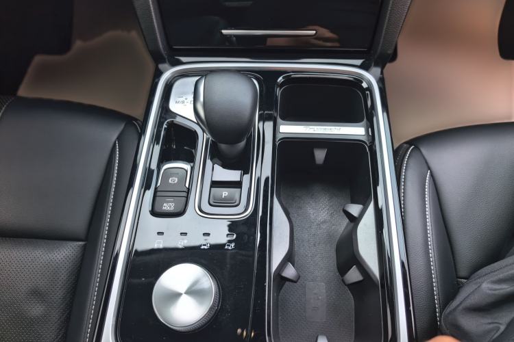 Used GAC Trumpchi GS8 2020 390T Four-Wheel Drive Prestige Edition (7 Seats) Gear Lever