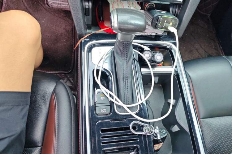 Used GAC Trumpchi GS8 2020 GS8S 390T Two-Wheel Drive Luxury Smart Connectivity Version Gear Lever