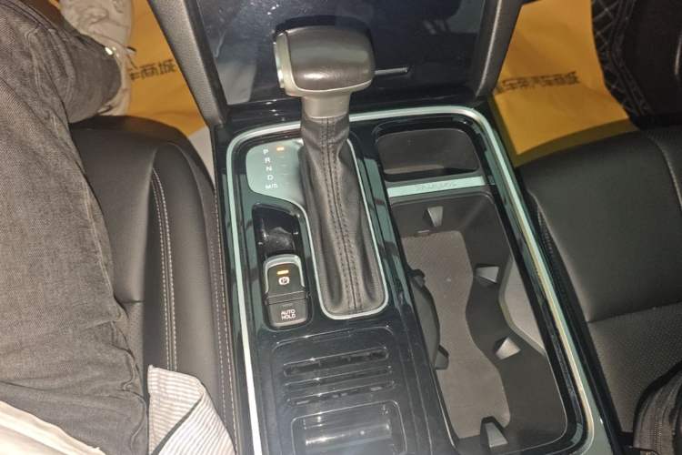 Used GAC Trumpchi GS8 2020 GS8S 390T Two-Wheel-Drive Luxury Edition Gear Lever