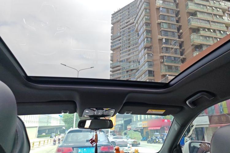 Used GAC Trumpchi GS8 2020 GS8S 390T Two-Wheel Drive Luxury Smart Connectivity Version Headliner