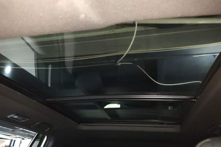 Used GAC Trumpchi GS8 2020 GS8S 390T Two-Wheel Drive Luxury Smart Connectivity Version Headliner