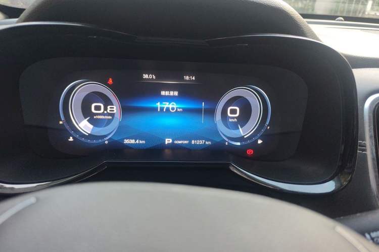 Used GAC Trumpchi GS8 2020 390T Two-Wheel Drive Luxury Smart Connectivity Version (7 Seats) Instrument Cluster