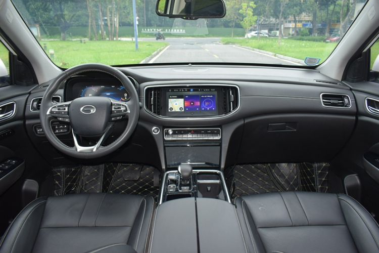 Used GAC Trumpchi GS8 2020 390T Two-Wheel Drive Luxury Smart Connectivity Version (7 Seats) Interior 1