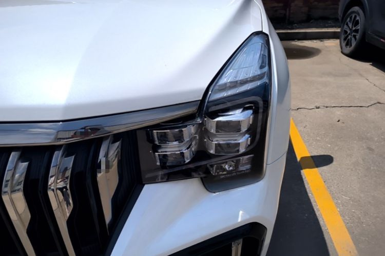 Used GAC Trumpchi GS8 2020 GS8S 390T Two-Wheel Drive Luxury Smart Connectivity Version Left Front Headlight
