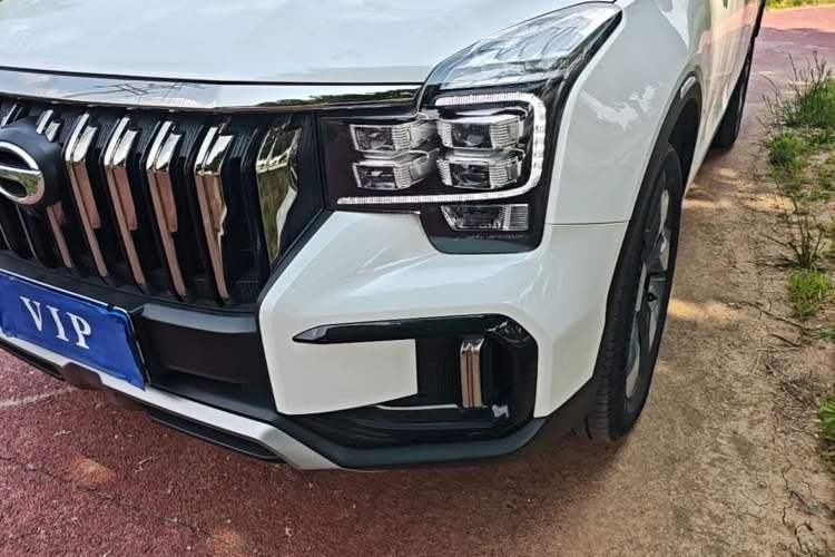Used GAC Trumpchi GS8 2020 GS8S 390T Two-Wheel Drive Luxury Smart Connectivity Version Left Front Headlight