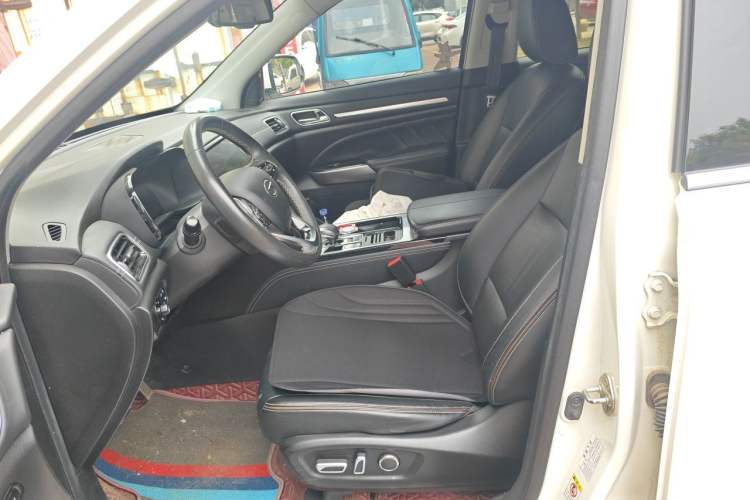 Used GAC Trumpchi GS8 2020 390T Two-Wheel Drive Luxury Smart Connectivity Commemorative Edition (7 Seats) Left Front Seat