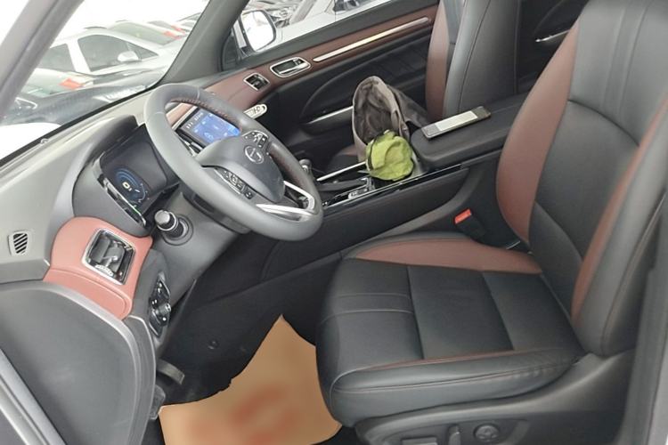 Used GAC Trumpchi GS8 2020 GS8S 390T Two-Wheel Drive Luxury Smart Connectivity Version Left Front Seat