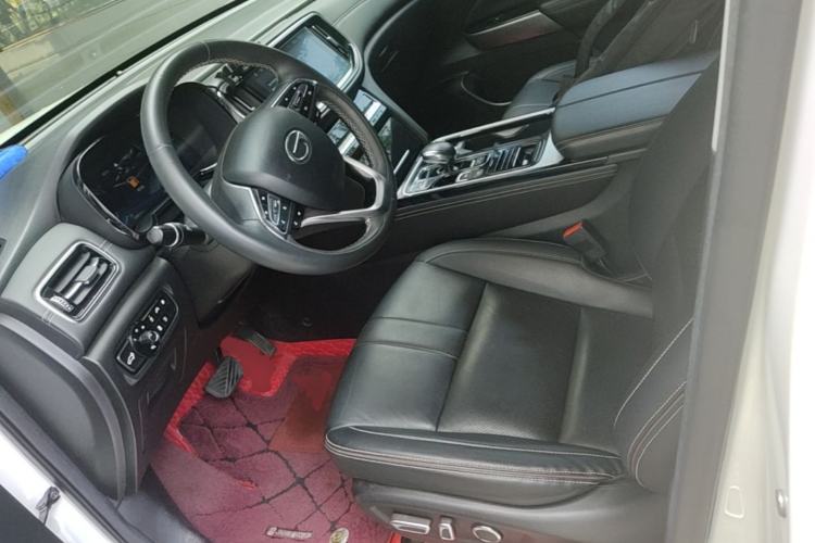 Used GAC Trumpchi GS8 2020 390T Two-Wheel Drive Luxury Smart Connectivity Version (7 Seats) Left Front Seat