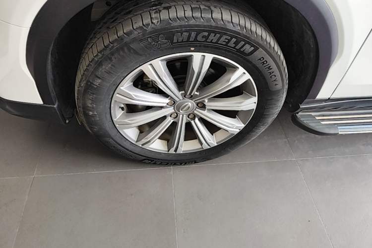Used GAC Trumpchi GS8 2020 390T Two-Wheel Drive Luxury Smart Connectivity Commemorative Edition (7 Seats) Left Front Wheel Hub