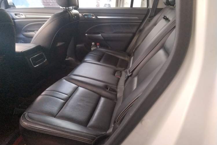 Used GAC Trumpchi GS8 2020 390T Four-Wheel Drive Luxury Smart Connect Edition (7 Seats) Left Rear Seat