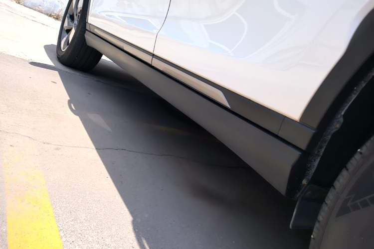 Used GAC Trumpchi GS8 2020 GS8S 390T Two-Wheel Drive Luxury Smart Connectivity Version Left Side Sill