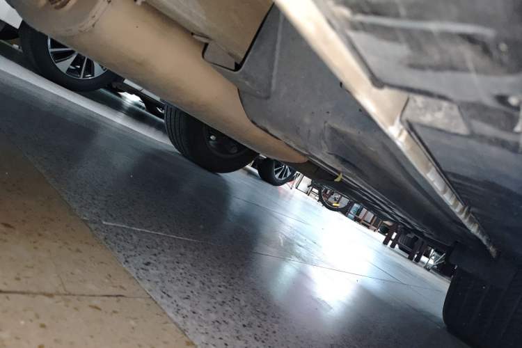 Used GAC Trumpchi GS8 2020 GS8S 390T Two-Wheel Drive Luxury Smart Connectivity Version Left Side Sill