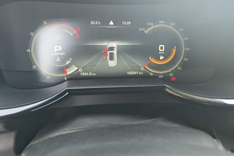 Used GAC Trumpchi GS8 2020 390T Two-Wheel Drive Luxury Smart Connectivity Version (7 Seats) Odometer Close Up