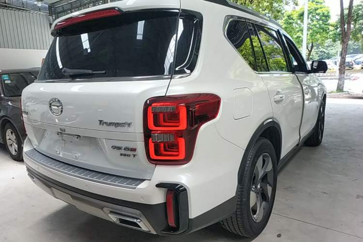 Used GAC Trumpchi GS8 2020 GS8S 390T Two-Wheel Drive Luxury Smart Connectivity Version Rear Right 45 Deg