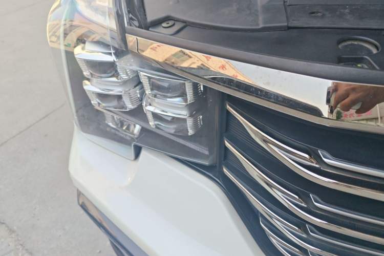 Used GAC Trumpchi GS8 2020 390T Two-Wheel Drive Luxury Smart Connectivity Version (7 Seats) Right Front Headlight