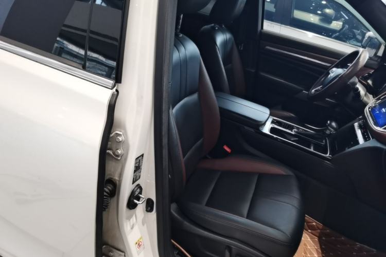Used GAC Trumpchi GS8 2020 GS8S 390T Two-Wheel Drive Luxury Smart Connectivity Version Right Front Seat
