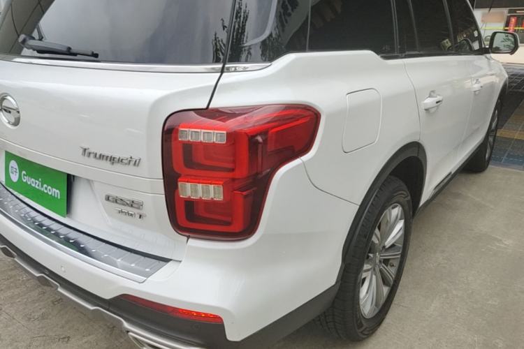 Used GAC Trumpchi GS8 2020 390T Two-Wheel Drive Luxury Smart Connectivity Version (7 Seats) Right Rear Taillight