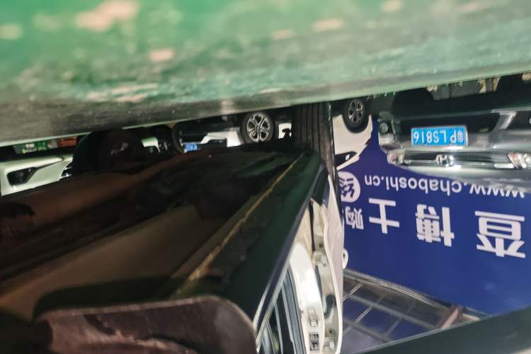 Used GAC Trumpchi GS8 2020 390T Two-Wheel Drive Luxury Smart Connectivity Version (7 Seats) Right Side Sill