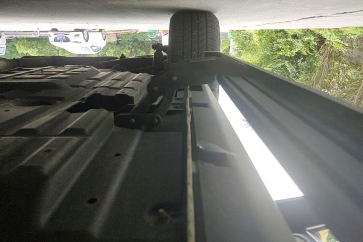 Used GAC Trumpchi GS8 2020 390T Two-Wheel Drive Luxury Smart Connectivity Version (7 Seats) Right Side Sill