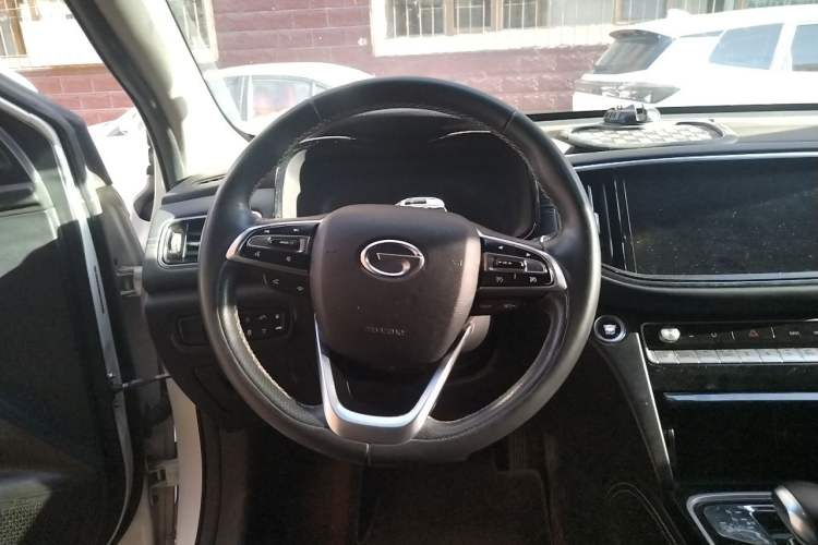 Used GAC Trumpchi GS8 2020 390T Four-Wheel Drive Luxury Smart Connect Edition (7 Seats) Steering Wheel