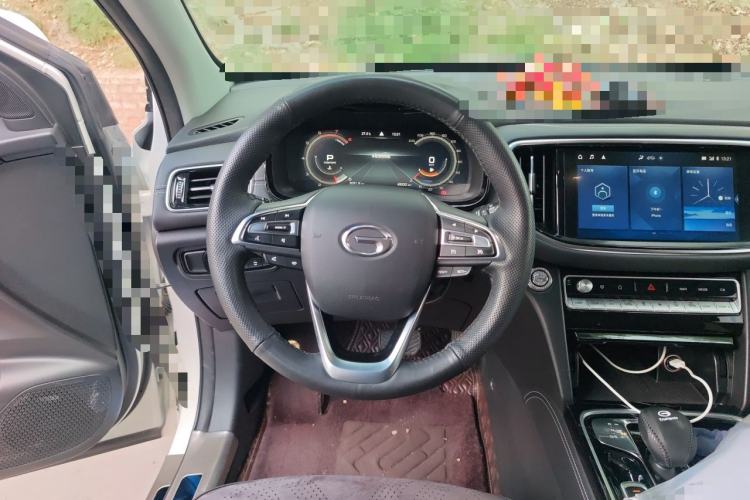 Used GAC Trumpchi GS8 2020 390T Two-Wheel Drive Luxury Smart Connectivity Commemorative Edition (7 Seats) Steering Wheel
