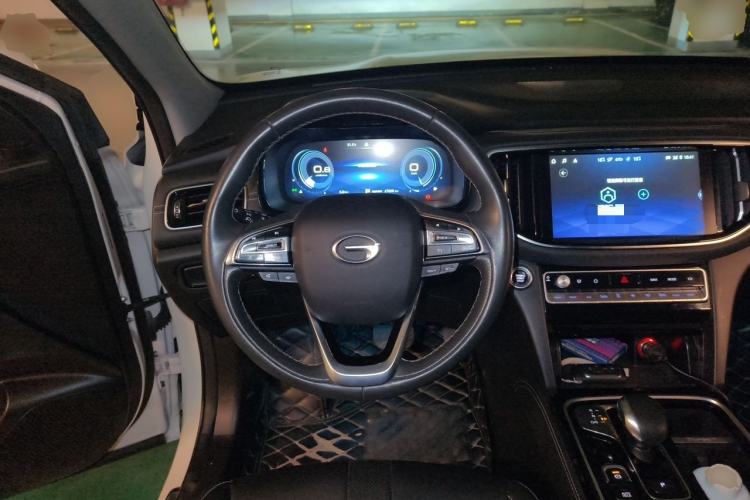 Used GAC Trumpchi GS8 2020 390T Two-Wheel Drive Luxury Smart Connectivity Commemorative Edition (7 Seats) Steering Wheel
