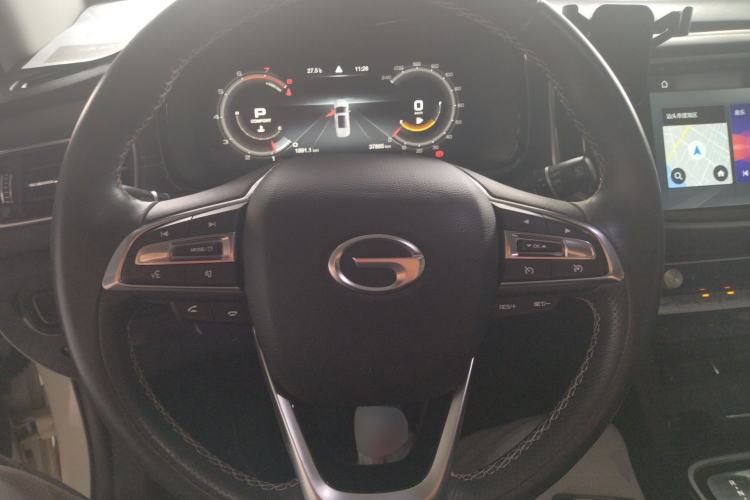 Used GAC Trumpchi GS8 2020 390T Two-Wheel Drive Luxury Smart Connectivity Version (7 Seats) Steering Wheel
