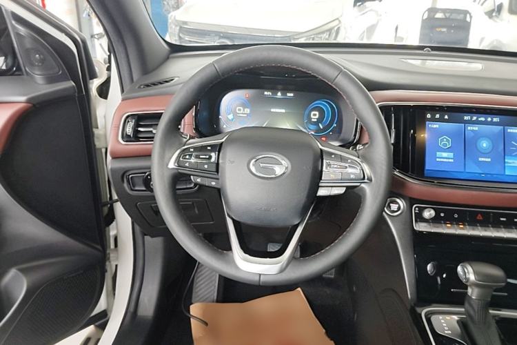 Used GAC Trumpchi GS8 2020 GS8S 390T Two-Wheel Drive Luxury Smart Connectivity Version Steering Wheel