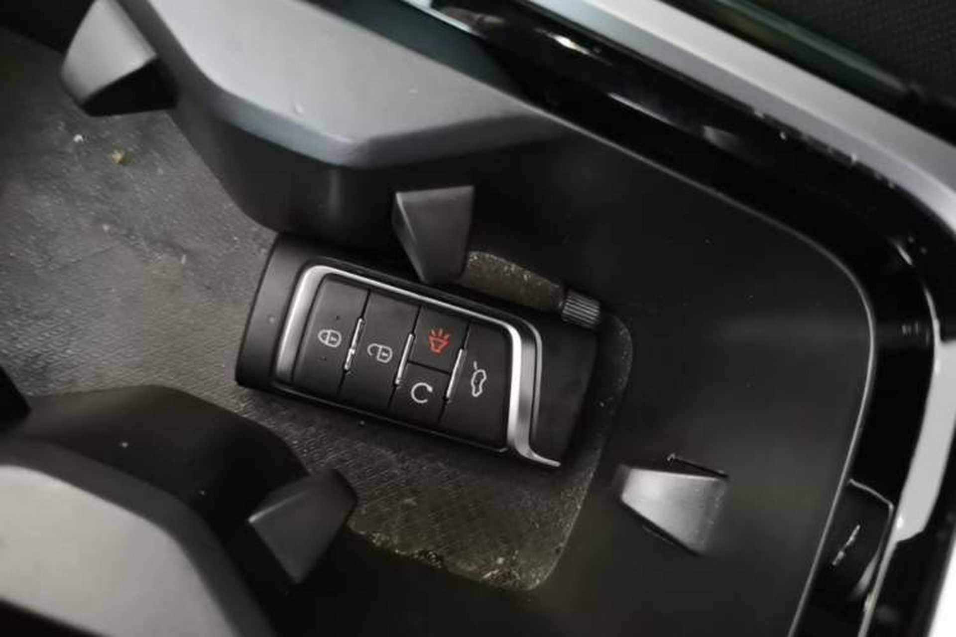Used GAC Trumpchi GS8 2020 GS8S 390T Two-Wheel Drive Luxury Smart Connectivity Version Vehicle Key