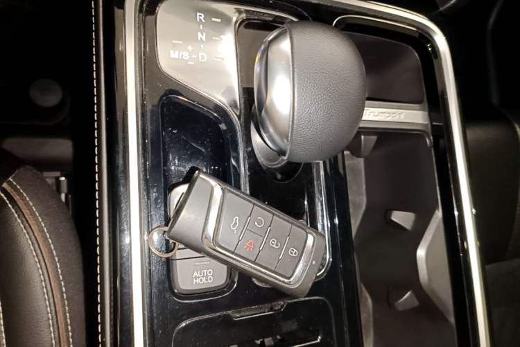 Used GAC Trumpchi GS8 2020 390T Two-Wheel Drive Luxury Smart Connectivity Version (7 Seats) Vehicle Key