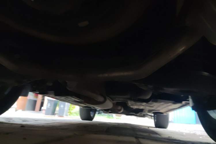 Used GAC Trumpchi GS8 2021 390T Two-Wheel-Drive Dark Knight Edition Chassis Rear