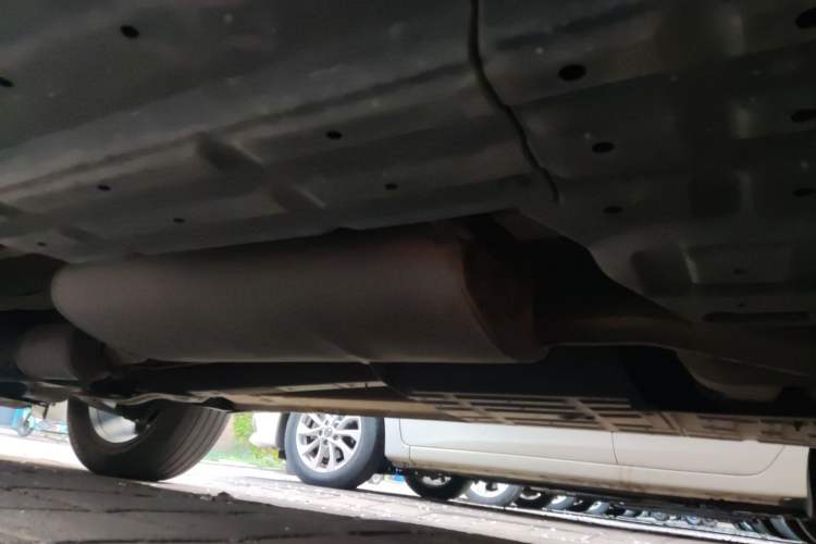 Used GAC Trumpchi GS8 2021 390T Two-Wheel-Drive Dark Knight Edition Chassis Rear Left