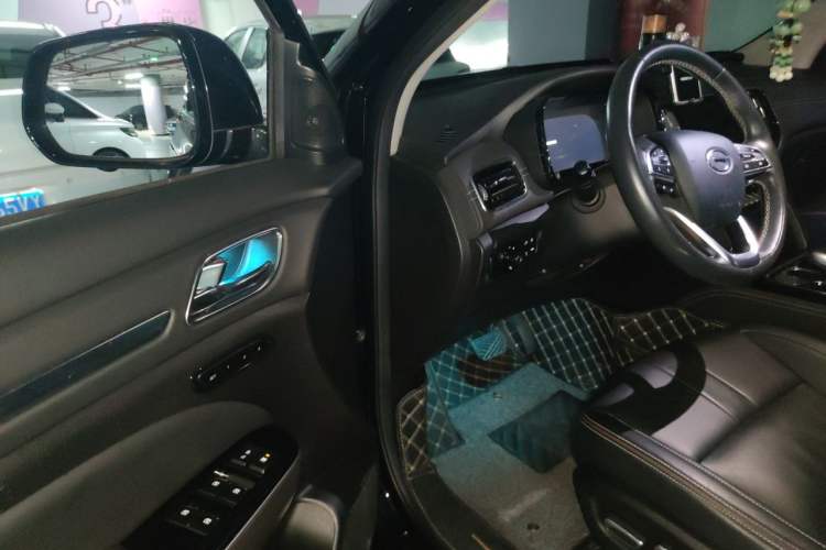Used GAC Trumpchi GS8 2021 390T Two-Wheel Drive Luxury Smart Connect & Drive Edition (7 Seats) Driver Seat