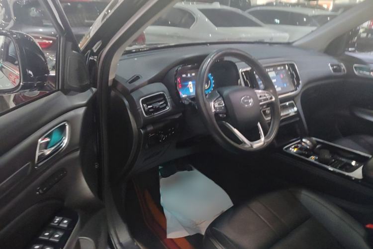 Used GAC Trumpchi GS8 2021 390T Two-Wheel-Drive Dark Knight Edition Driver Seat