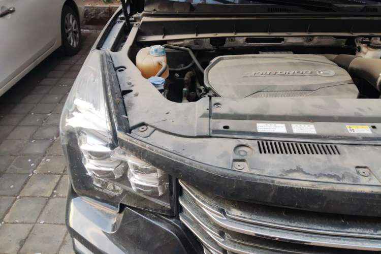 Used GAC Trumpchi GS8 2021 390T Two-Wheel-Drive Dark Knight Edition Engine Bay Right