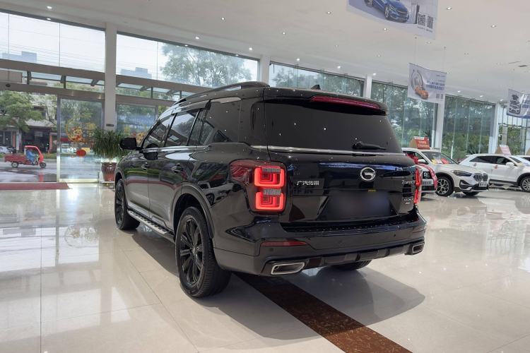 Used GAC Trumpchi GS8 2021 390T Two-Wheel-Drive Dark Knight Edition Exterior 3