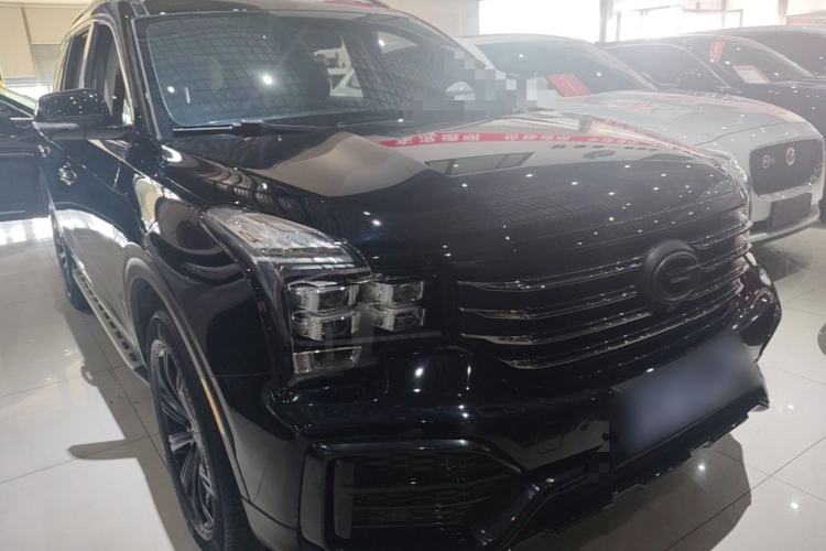 Used GAC Trumpchi GS8 2021 390T Two-Wheel-Drive Dark Knight Edition Front Right 45 Deg