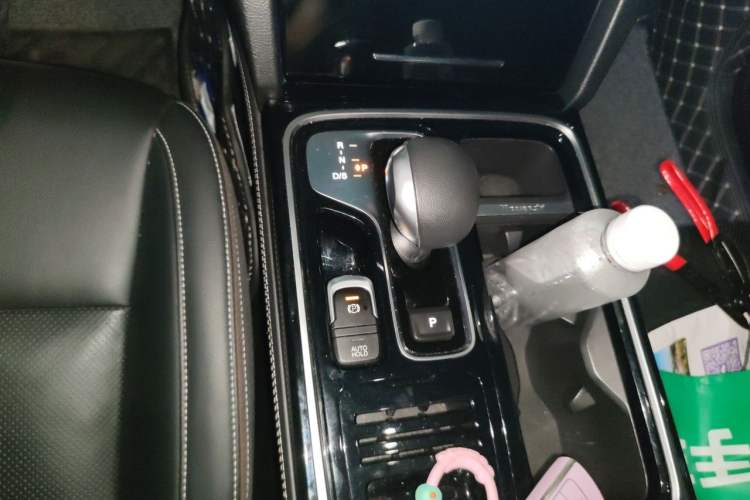 Used GAC Trumpchi GS8 2021 390T Two-Wheel Drive Luxury Smart Connect & Drive Edition (7 Seats) Gear Lever
