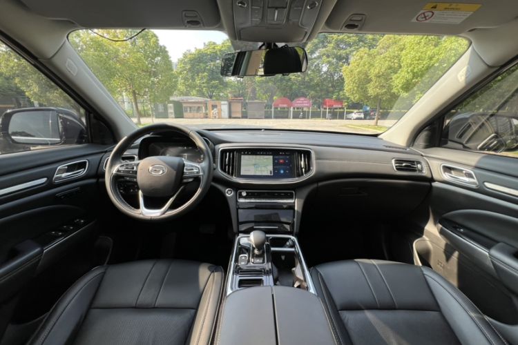 Used GAC Trumpchi GS8 2021 390T Two-Wheel-Drive Dark Knight Edition Interior 3